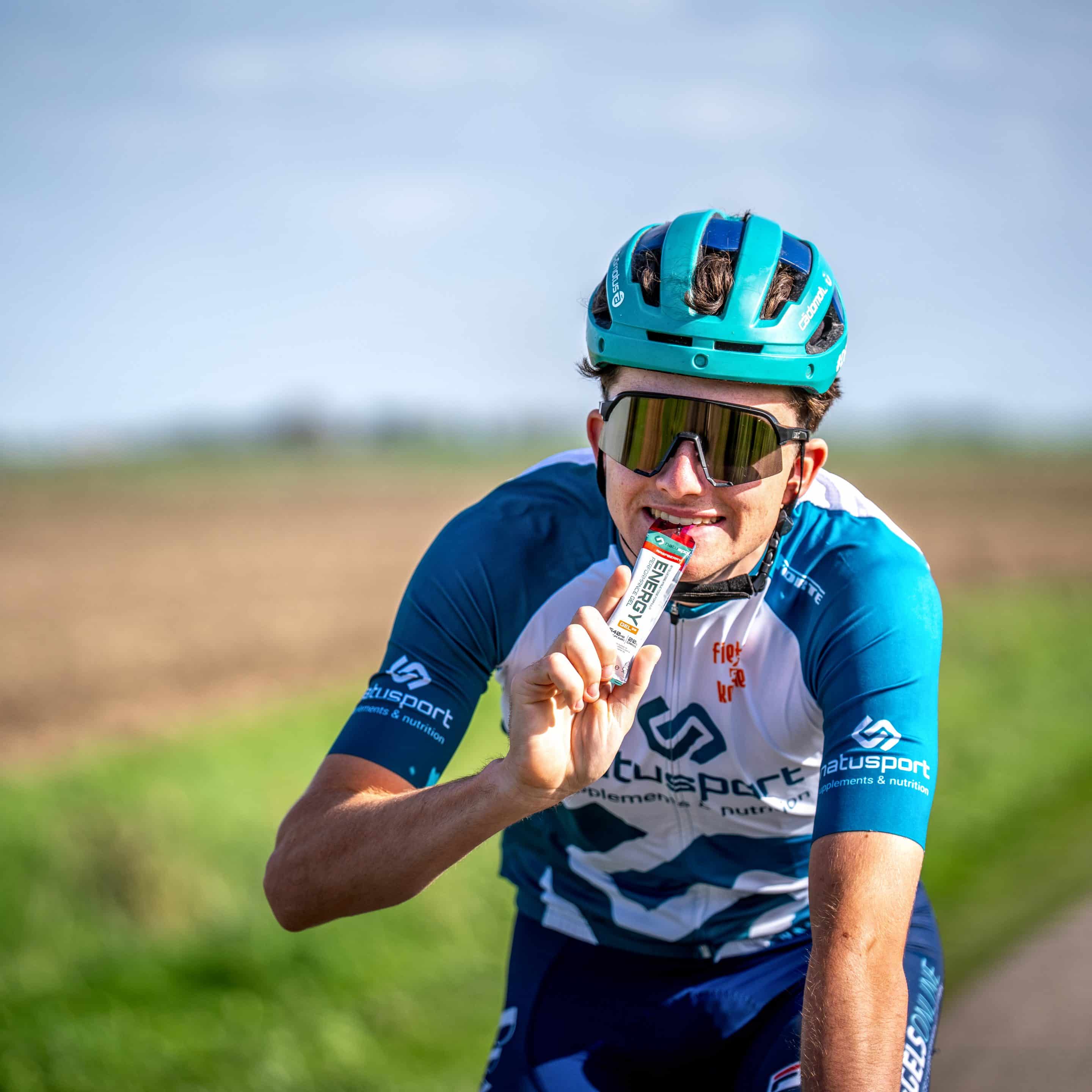 Natusport Energy Gel tijdens het wielrennen